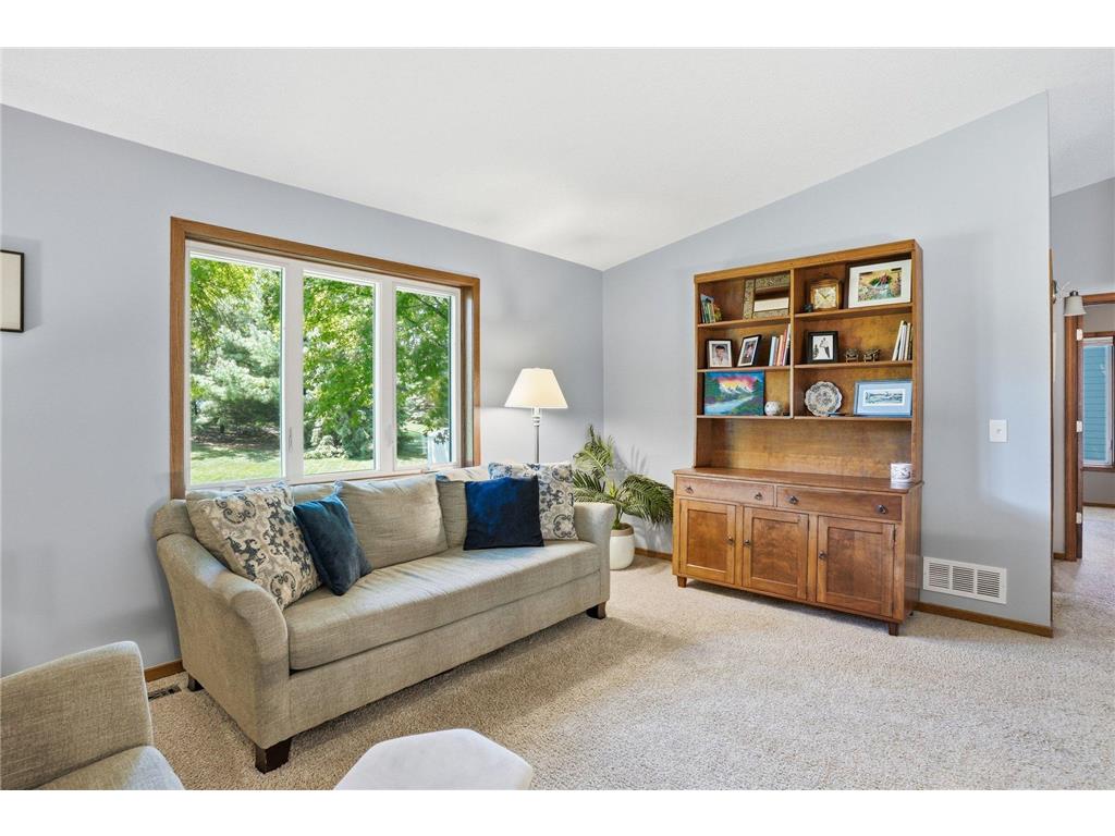 876 Curry Trail Eagan MN 55123 7085005 image29