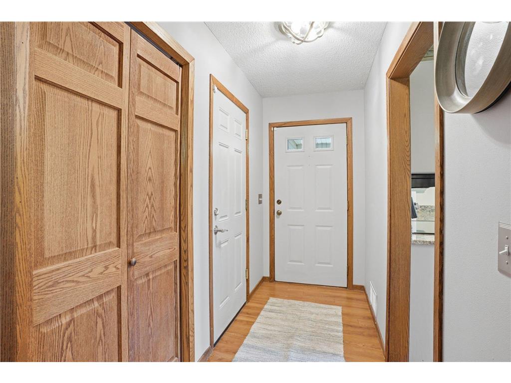 876 Curry Trail Eagan MN 55123 7085005 image5