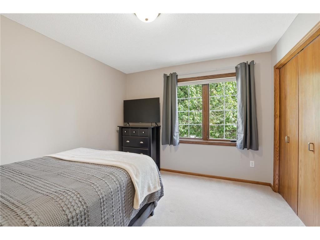 8761 Inverness Road Woodbury MN 55125 7082828 image22