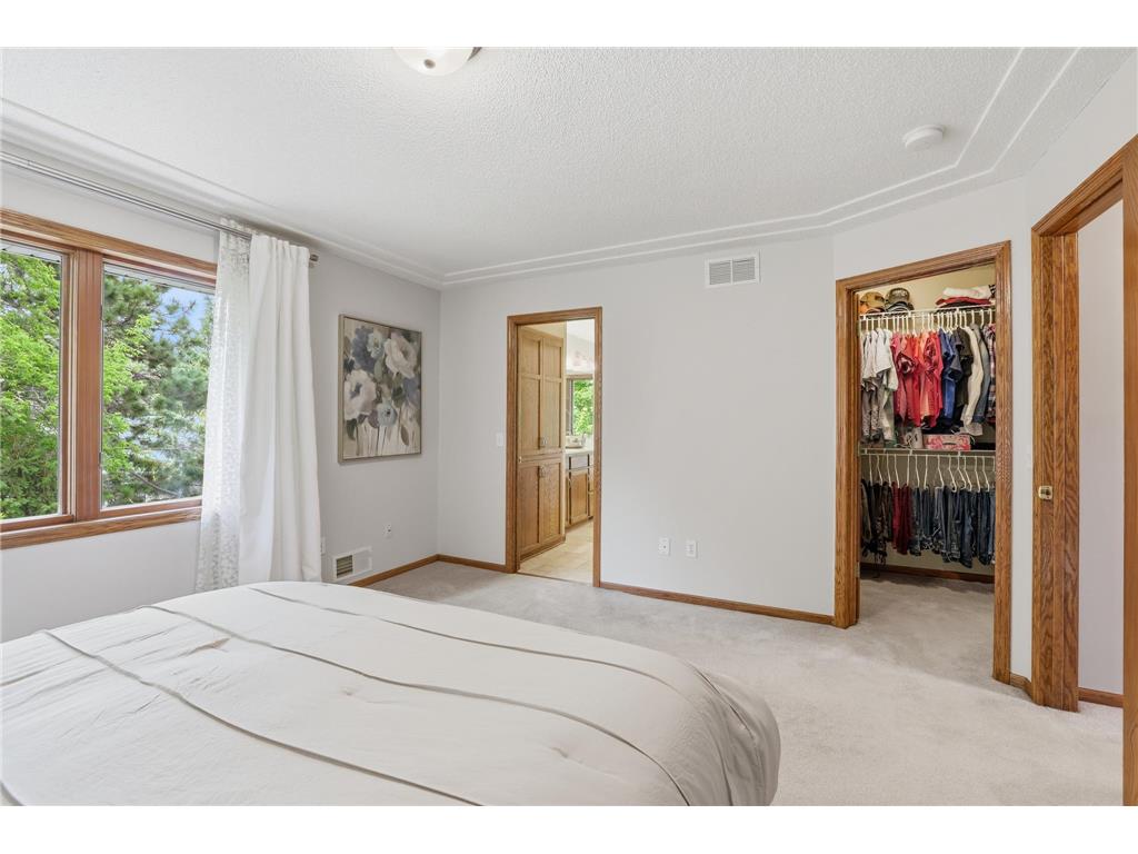 8761 Inverness Road Woodbury MN 55125 7082828 image25