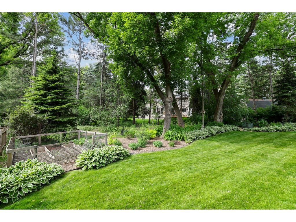 8761 Inverness Road Woodbury MN 55125 7082828 image43