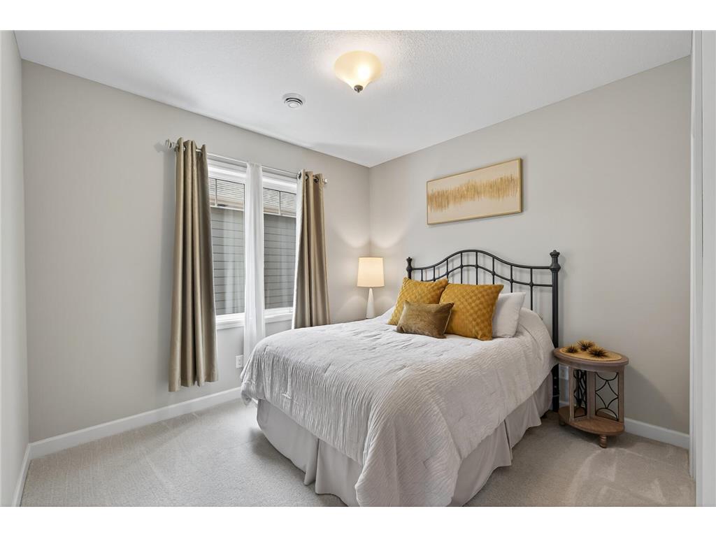 8762 Irving Boulevard N Lake Elmo MN 55042 6779062 image19