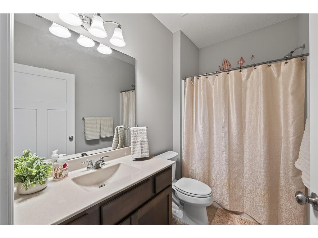 8762 Irving Boulevard N Lake Elmo MN 55042 6779062 image21