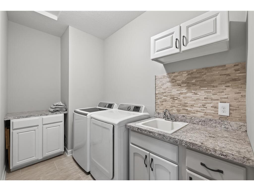 8762 Irving Boulevard N Lake Elmo MN 55042 6779062 image24