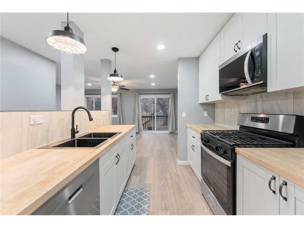 8765 Ironwood Avenue S Cottage Grove MN 55016 6816587 image1