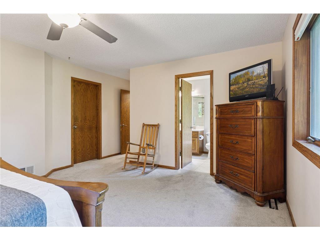 8769 Jewel Avenue S Cottage Grove MN 55016 6823540 image25