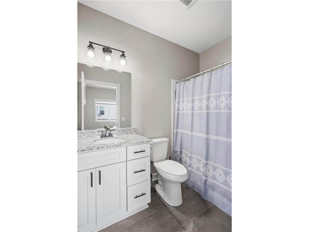 877 18th Street Zumbrota MN 55992 7012828 image21