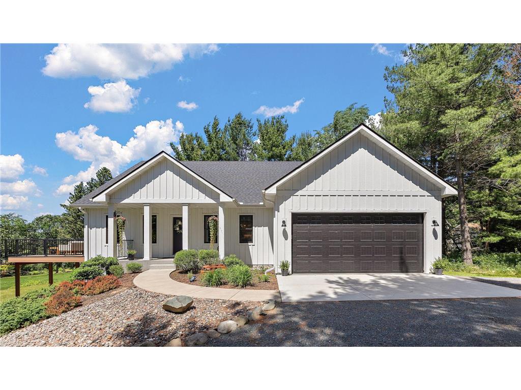 877 207th Street Dresser WI 54009 - Lotus Lake 7092597 image1
