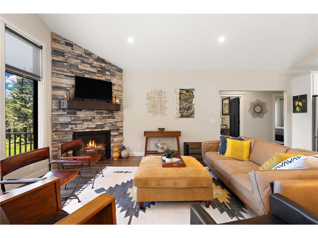 877 207th Street Dresser WI 54009 - Lotus Lake 7092597 image20