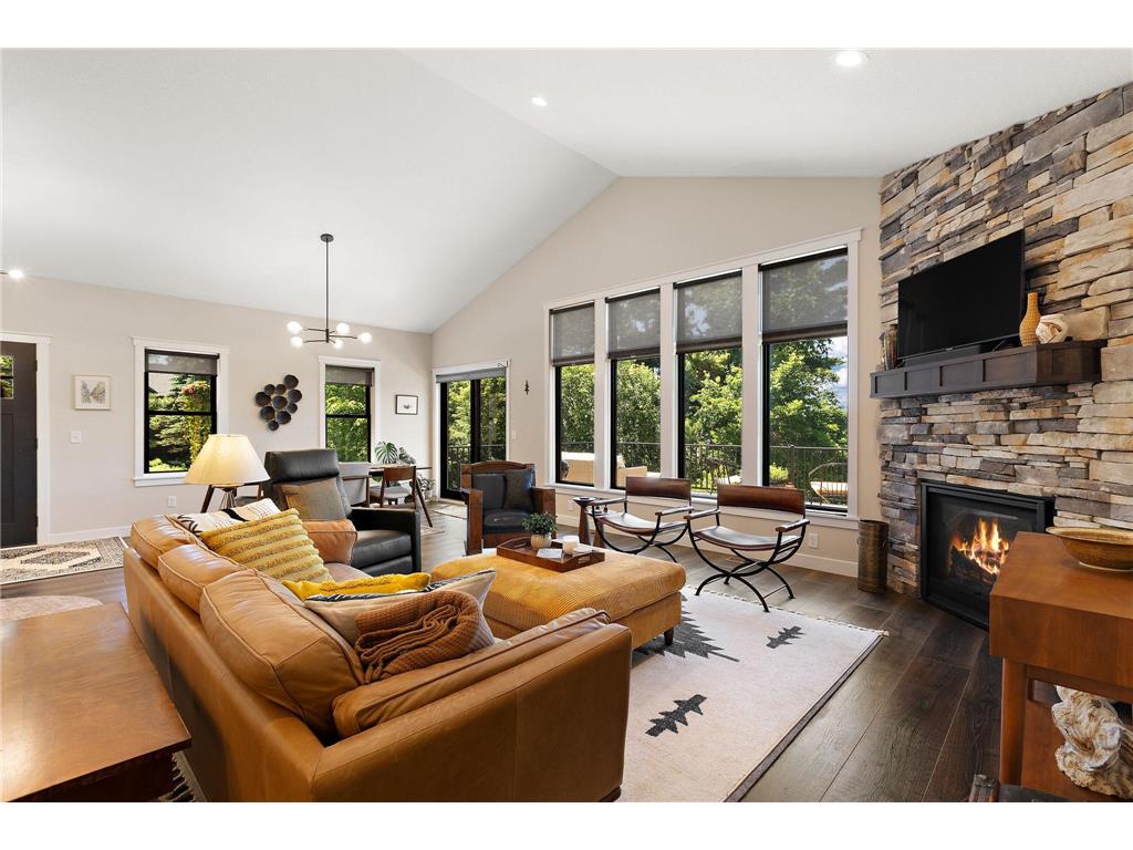 877 207th Street Dresser WI 54009 - Lotus Lake 7092597 image21