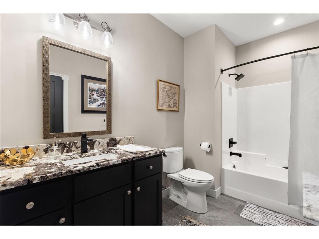 877 207th Street Dresser WI 54009 - Lotus Lake 7092597 image31