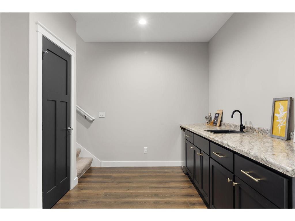 877 207th Street Dresser WI 54009 - Lotus Lake 7092597 image34