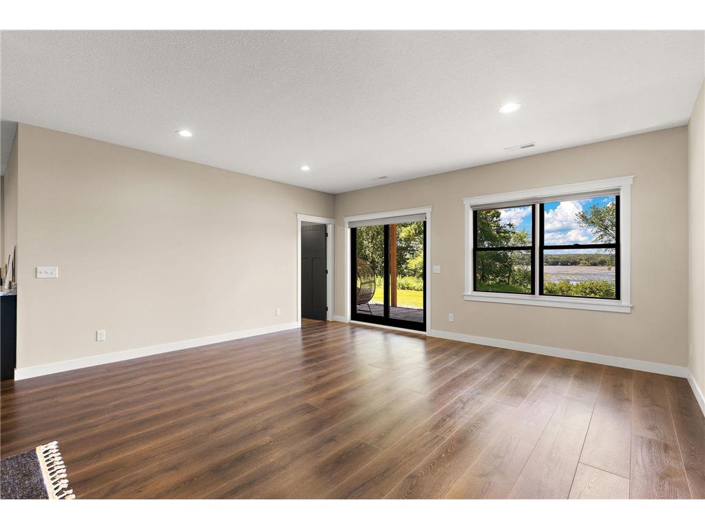 877 207th Street Dresser WI 54009 - Lotus Lake 7092597 image42