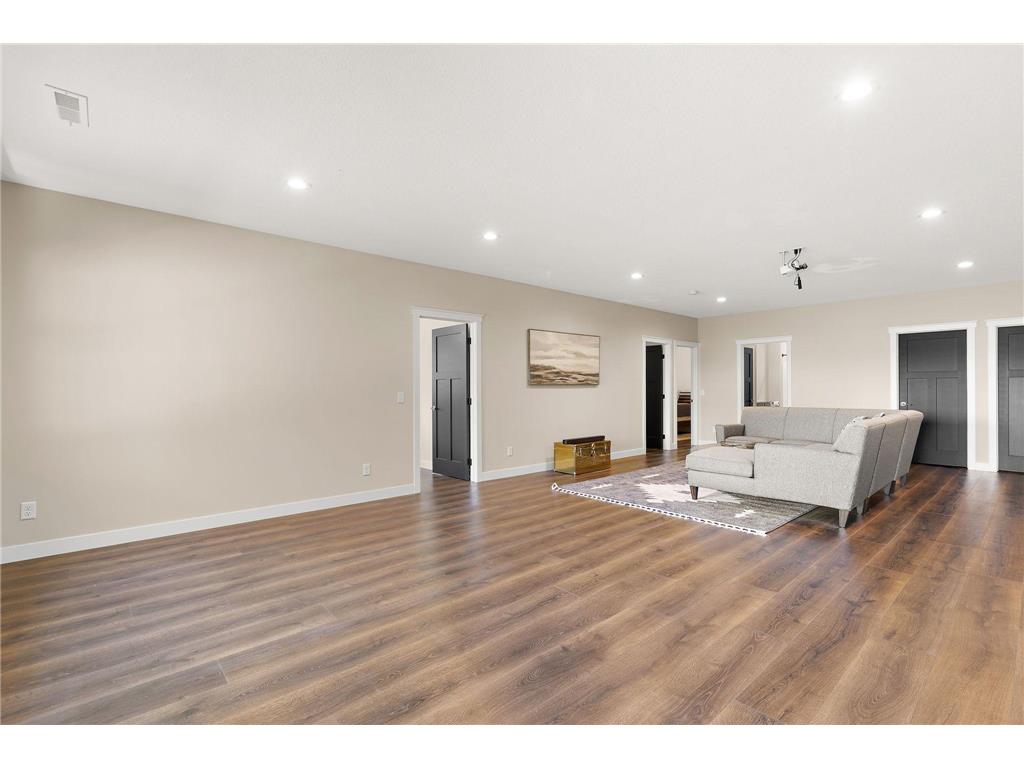 877 207th Street Dresser WI 54009 - Lotus Lake 7092597 image44