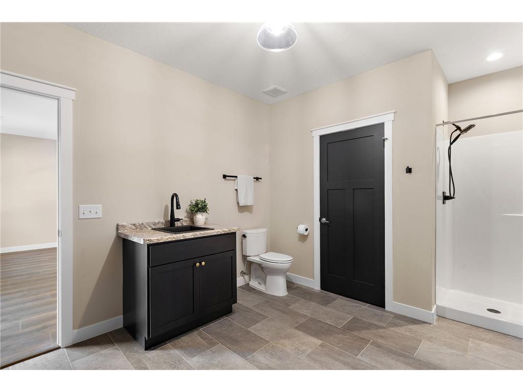 877 207th Street Dresser WI 54009 - Lotus Lake 7092597 image48