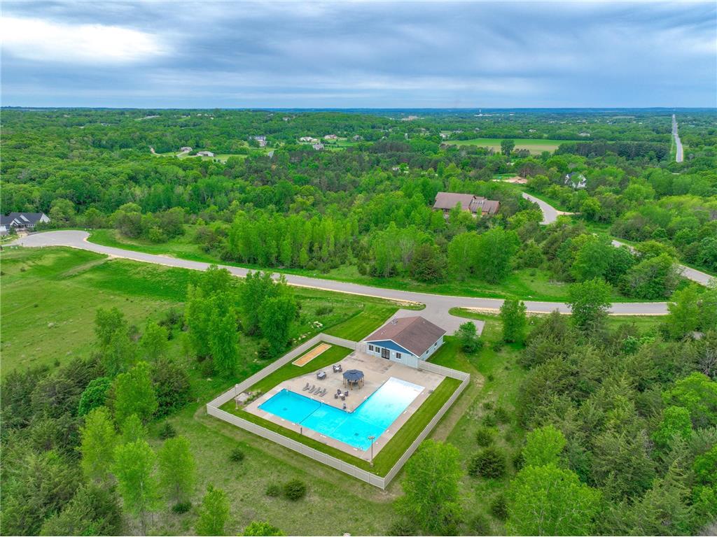 877 Crane Hill Trail, Hudson Twp, WI, 54016 | MLS: 6215252 | Edina Realty