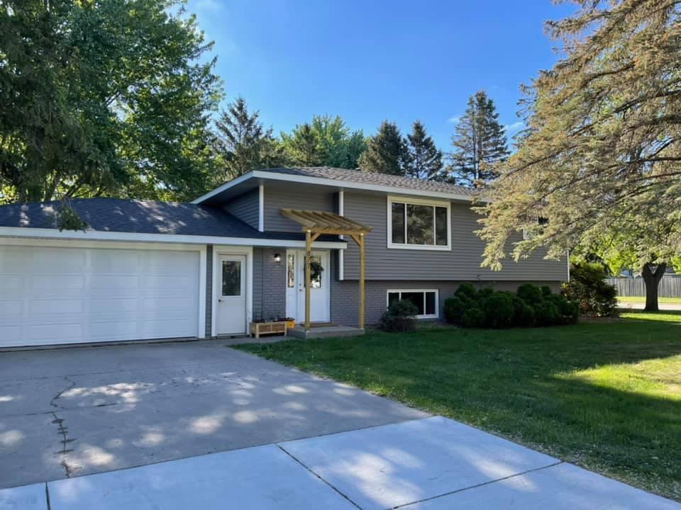 877 Maple Street, Paynesville, MN 56362 MLS 5764523 Edina Realty