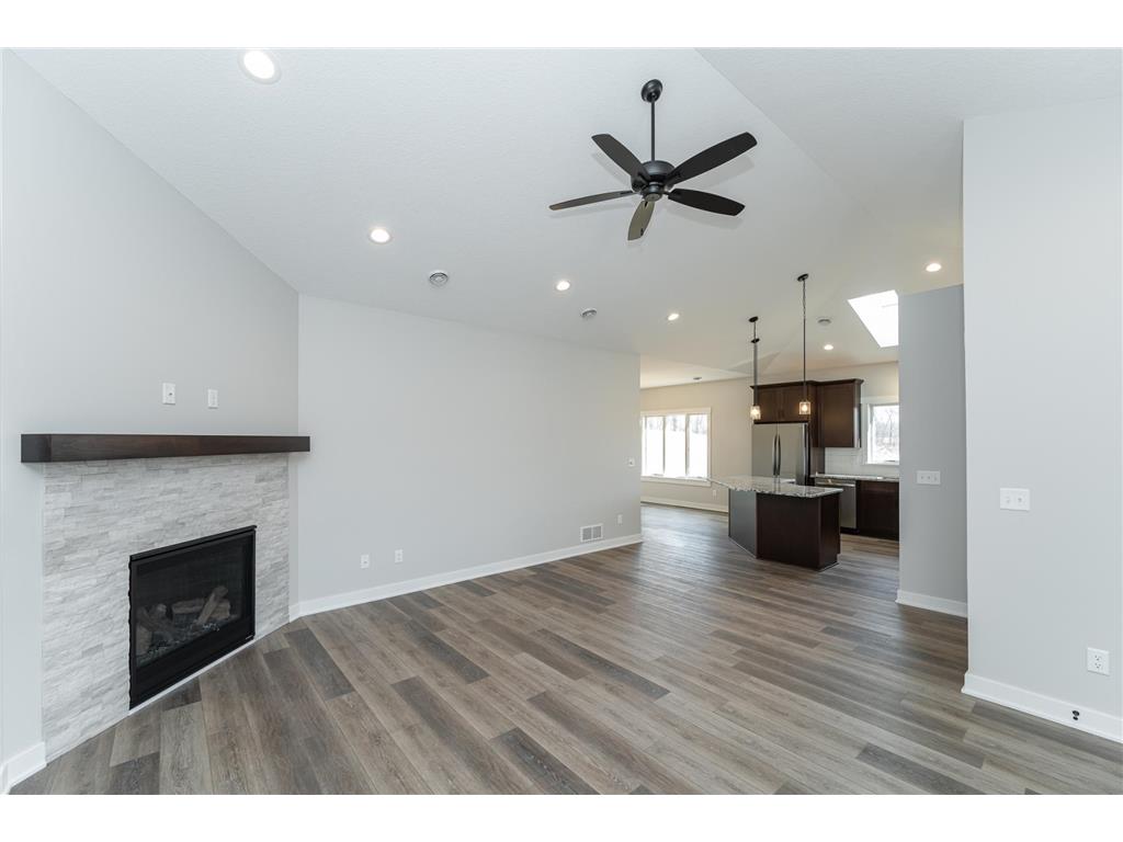 877 Picadilly Lane NW Rochester MN 55901 6649977 image9