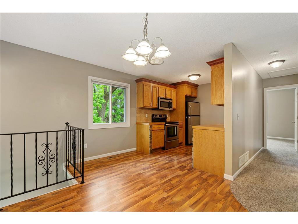 8773 Maplebrook Parkway N Brooklyn Park MN 55445 7074995 image4