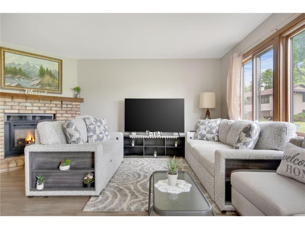 8775 Maplebrook Parkway N Brooklyn Park MN 55445 7009505 image12