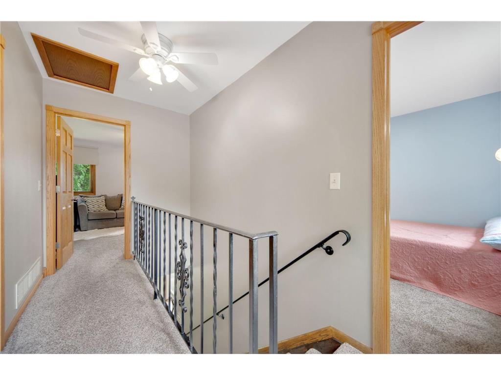 8775 Maplebrook Parkway N Brooklyn Park MN 55445 7009505 image22