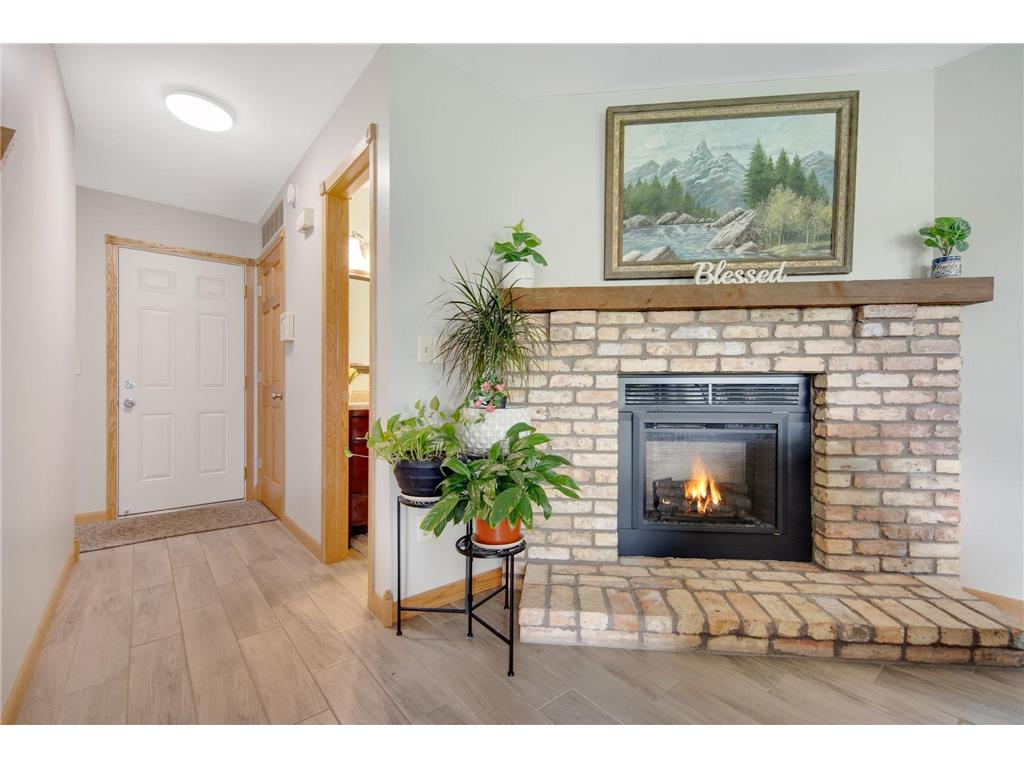 8775 Maplebrook Parkway N Brooklyn Park MN 55445 7009505 image9