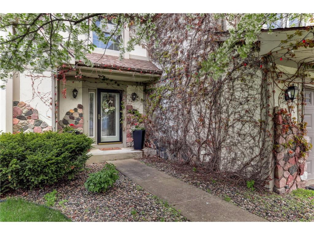 8777 Cottonwood Lane Eden Prairie MN 55347 7072995 image3