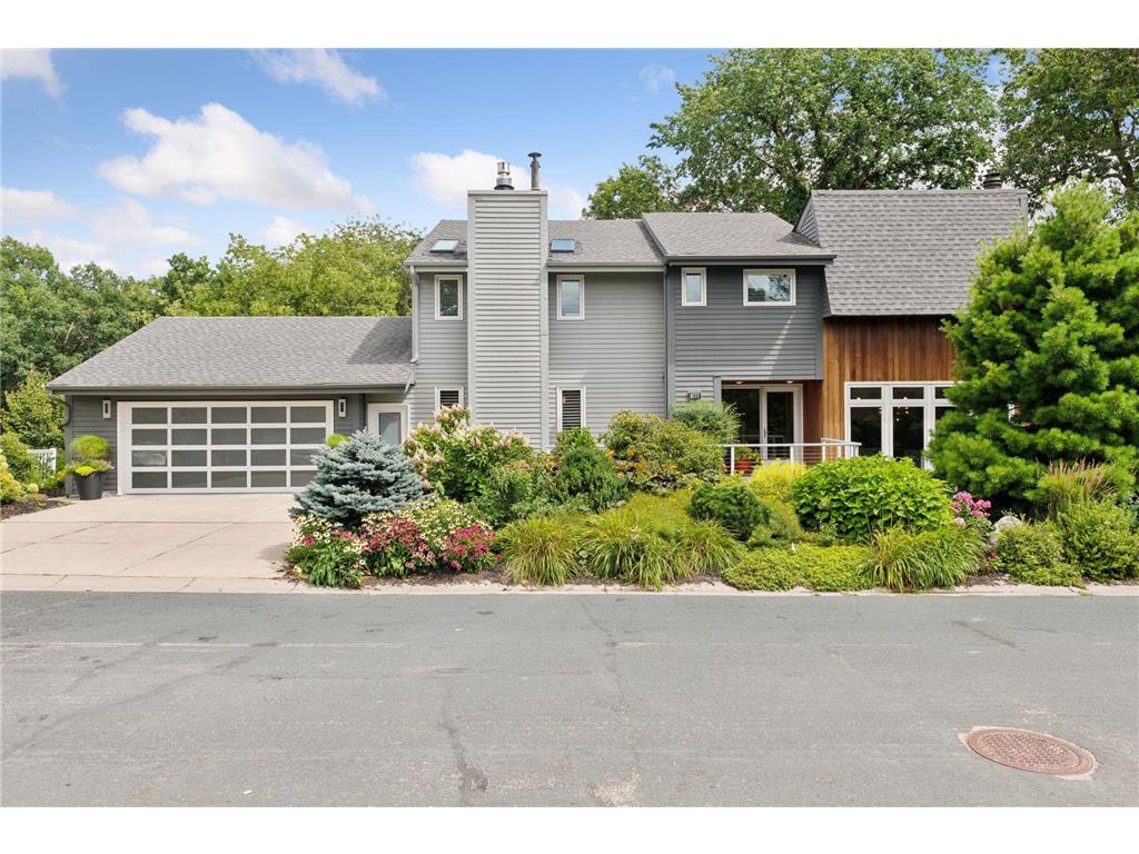 8777 Walton Oaks Drive Bloomington MN 55438 - Aquila Pond 6581130 image1