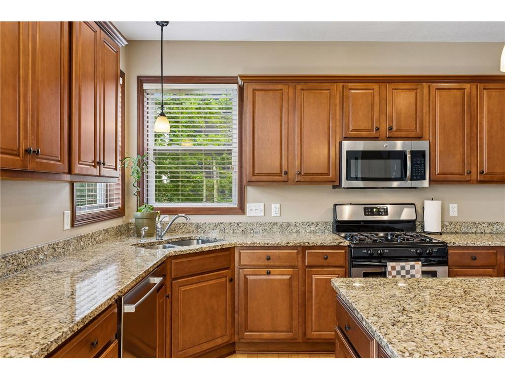 878 104th Lane NE Blaine MN 55434 7100289 image19