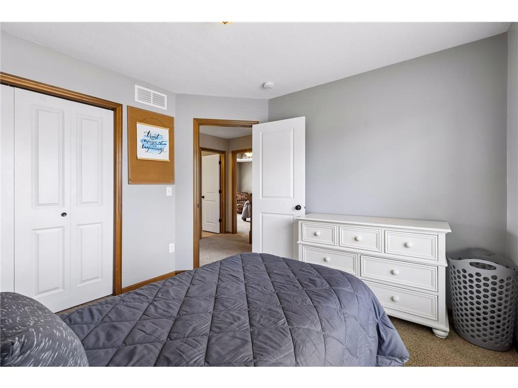 878 104th Lane NE Blaine MN 55434 7100289 image33