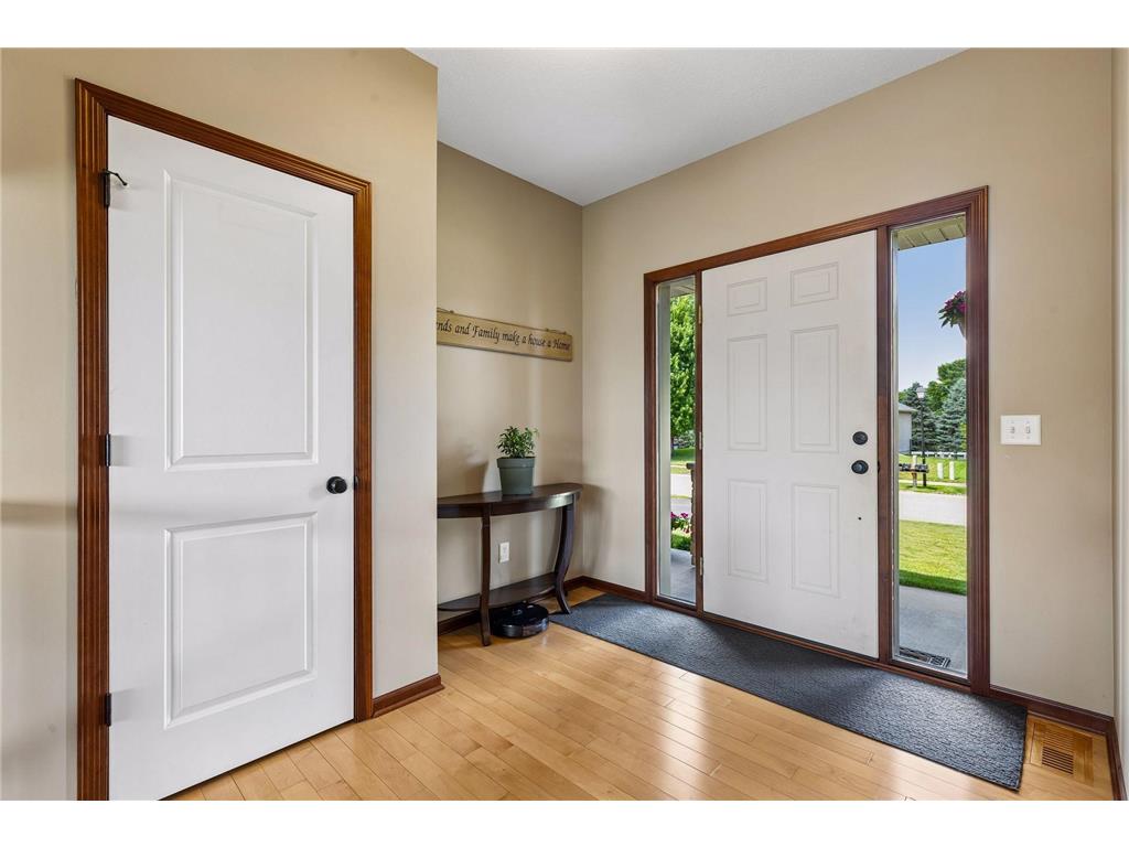 878 104th Lane NE Blaine MN 55434 7100289 image6
