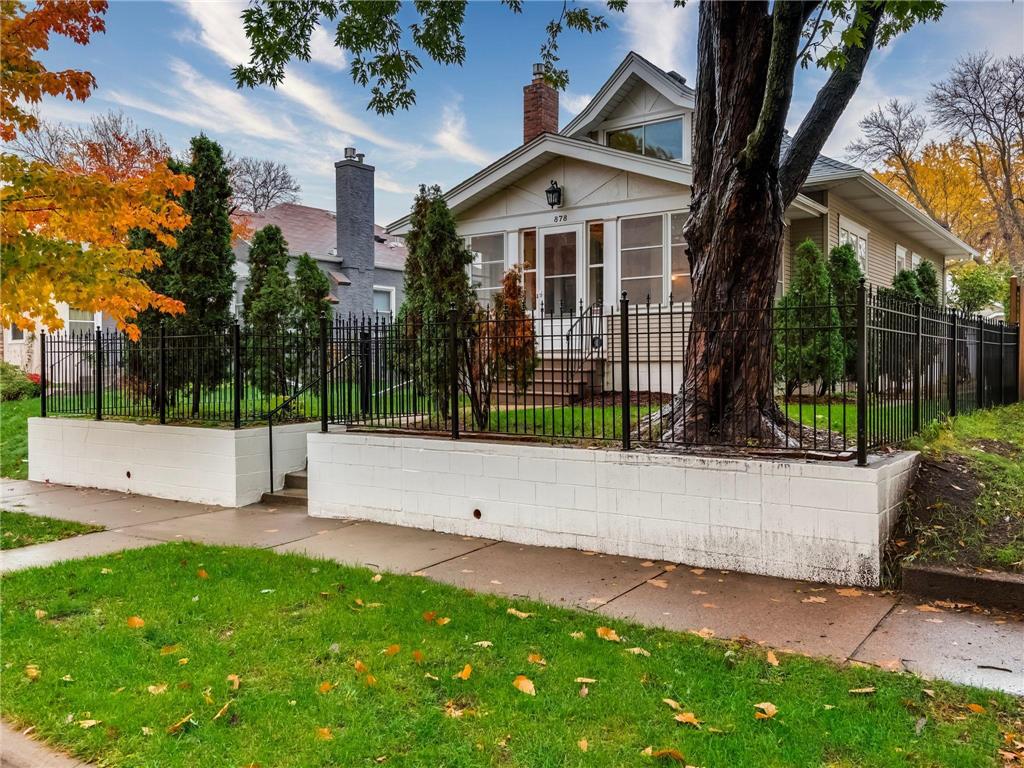 878 Howell Street N Saint Paul MN 55104 6453275 image1