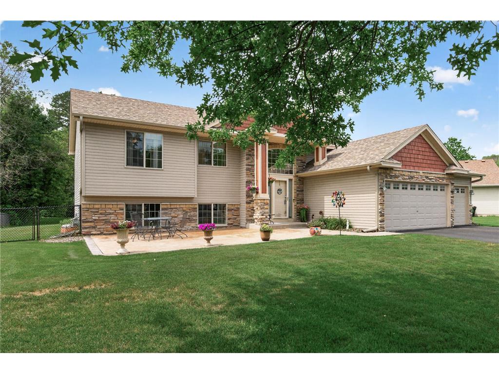 878 Kelly Street Lino Lakes MN 55014 7106857 image1