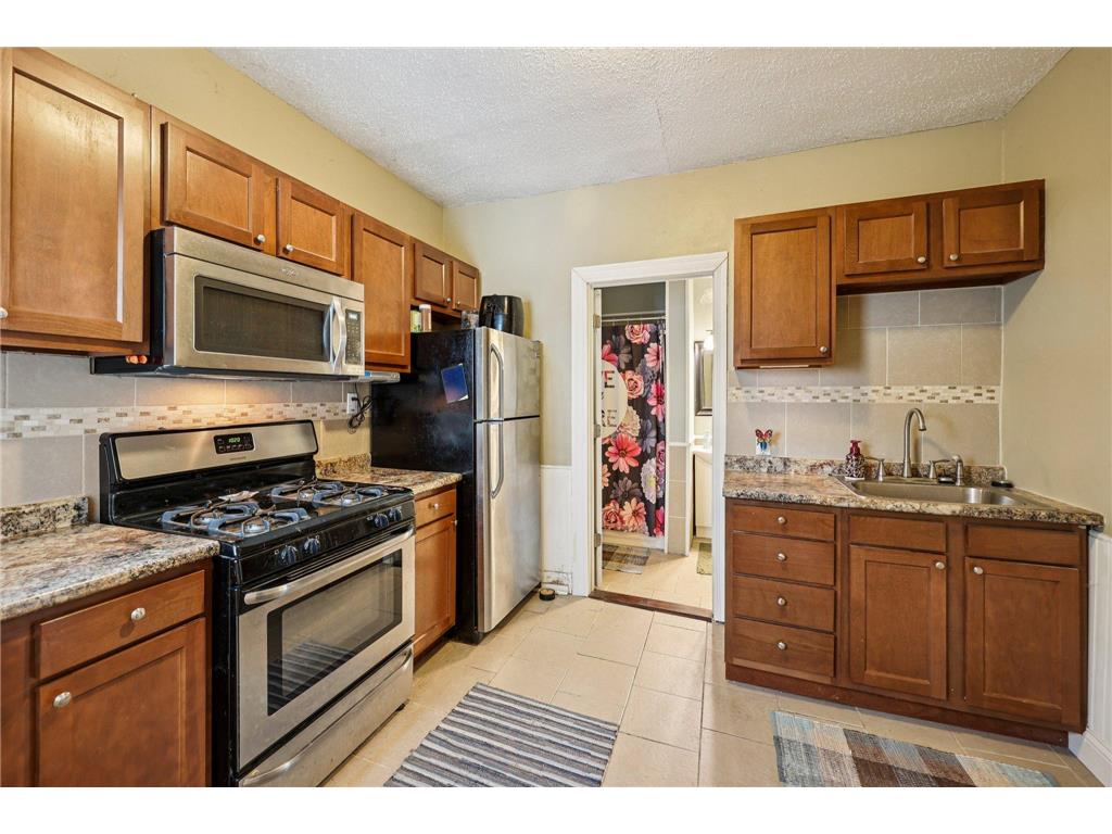 878 Magnolia Avenue E Saint Paul MN 55106 6824158 image12