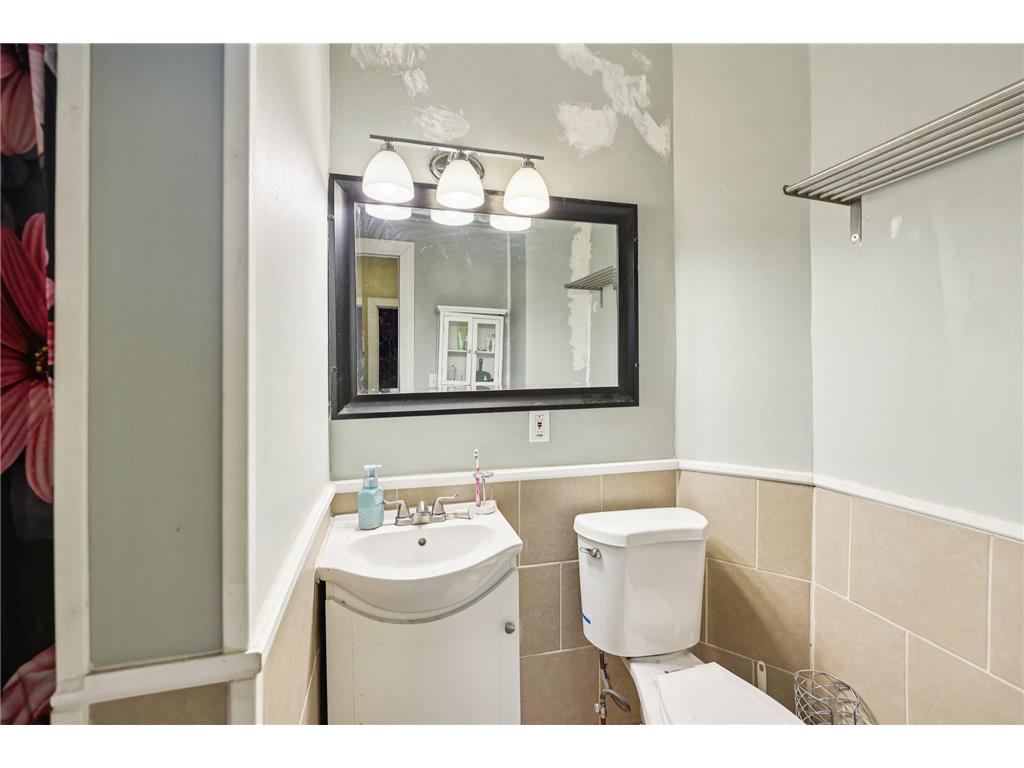 878 Magnolia Avenue E Saint Paul MN 55106 6824158 image17