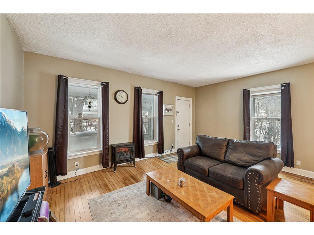 878 Magnolia Avenue E Saint Paul MN 55106 6824158 image4