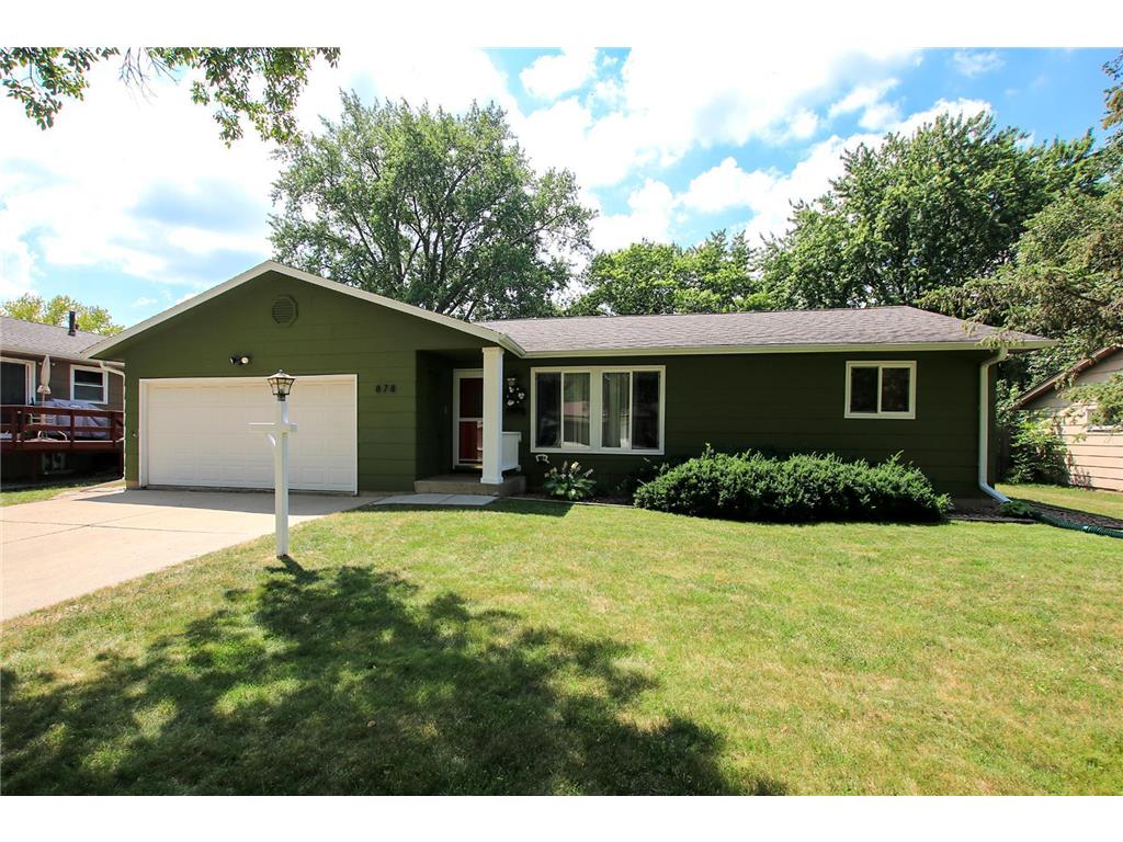 878 Oak Street NE, Hutchinson, MN 55350 MLS 6397159 Edina Realty