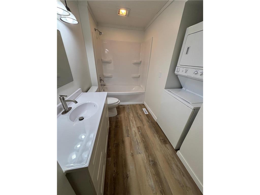 878 Washington Street Prescott WI 54021 7065687 image12