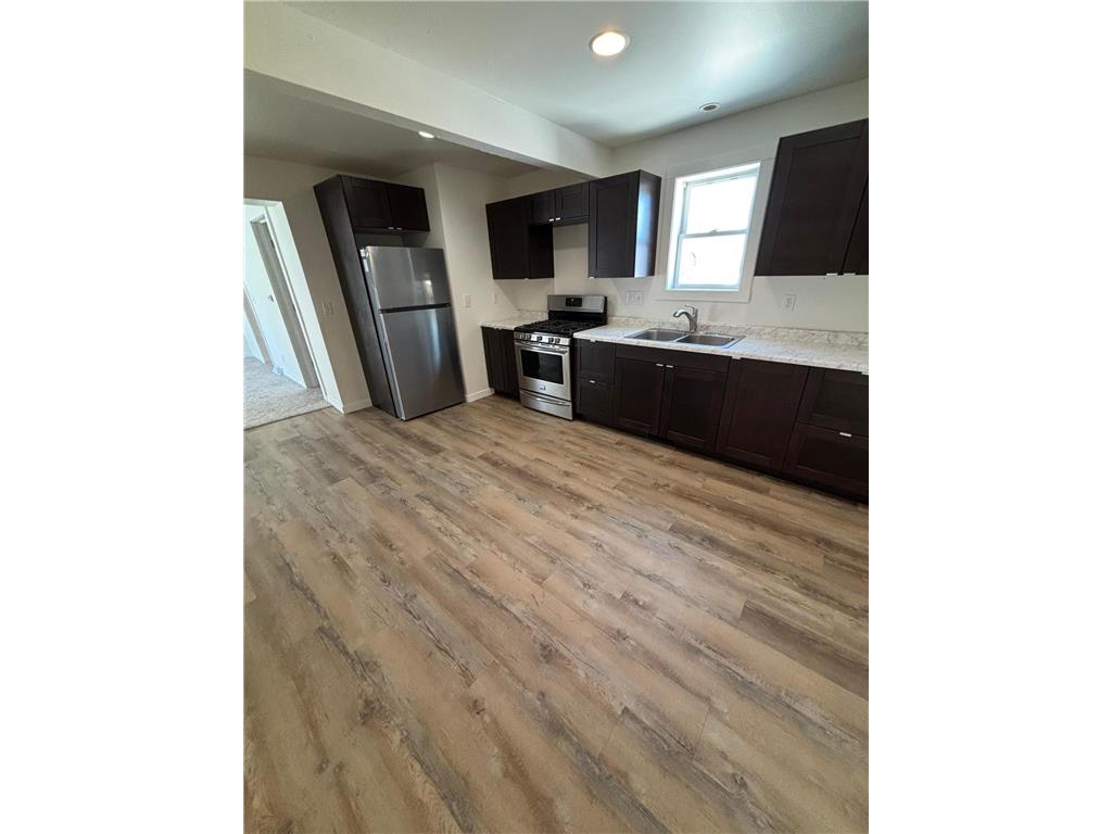 878 Washington Street Prescott WI 54021 7065687 image6