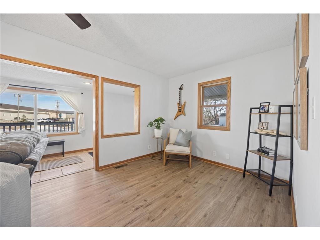 8780 Moorhouse Avenue Clear Lake MN 55319 7024888 image10