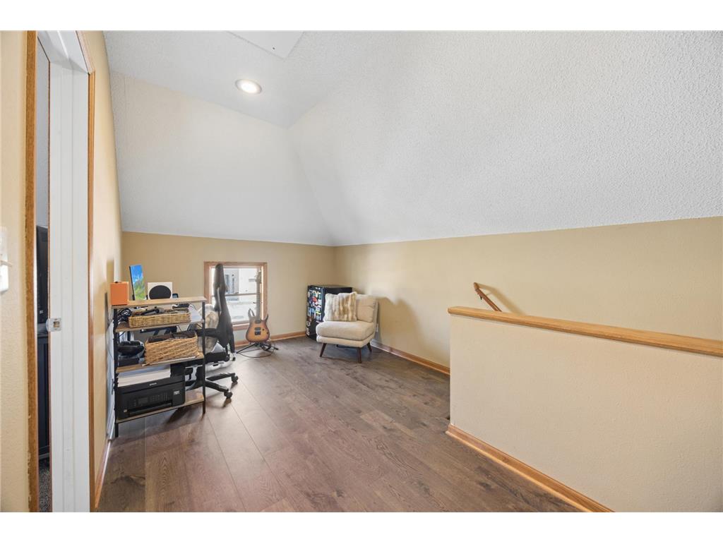 8780 Moorhouse Avenue Clear Lake MN 55319 7024888 image22