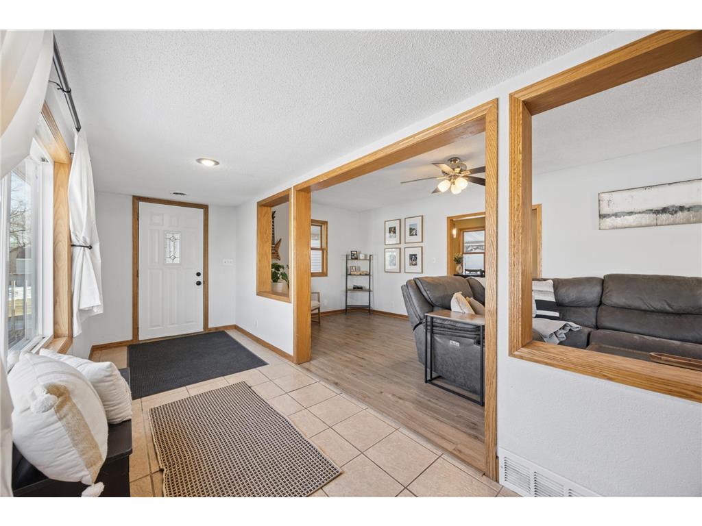 8780 Moorhouse Avenue Clear Lake MN 55319 7024888 image9