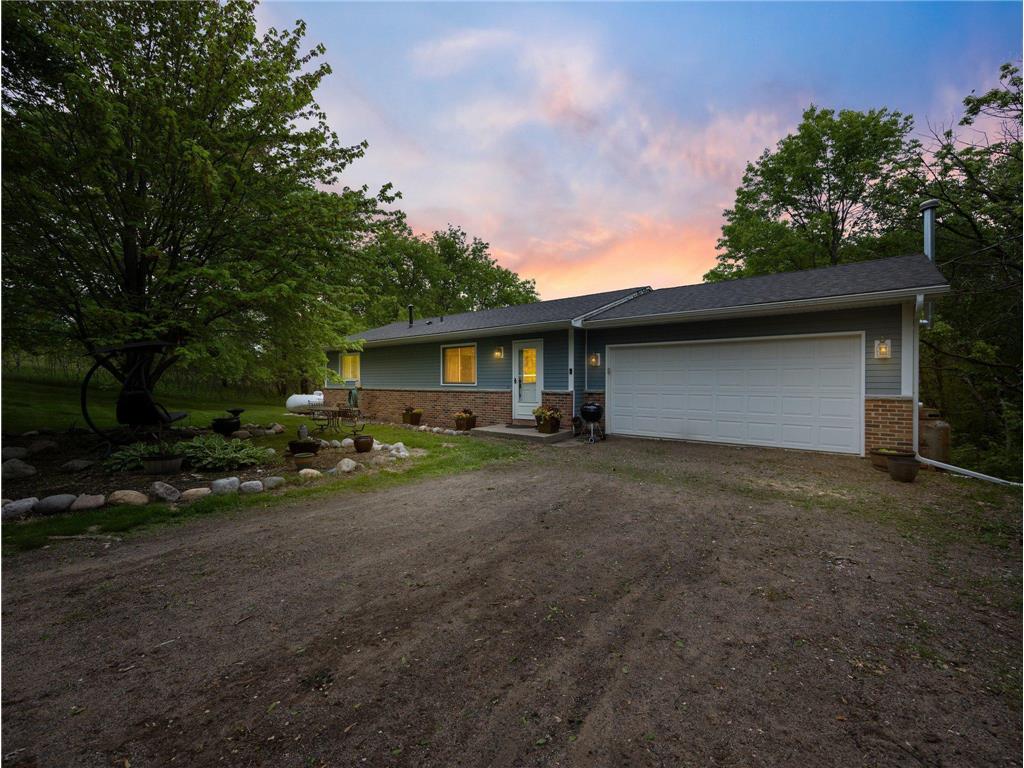 8781 255th Avenue NW Stanford Twp MN 55398 6725361 image1