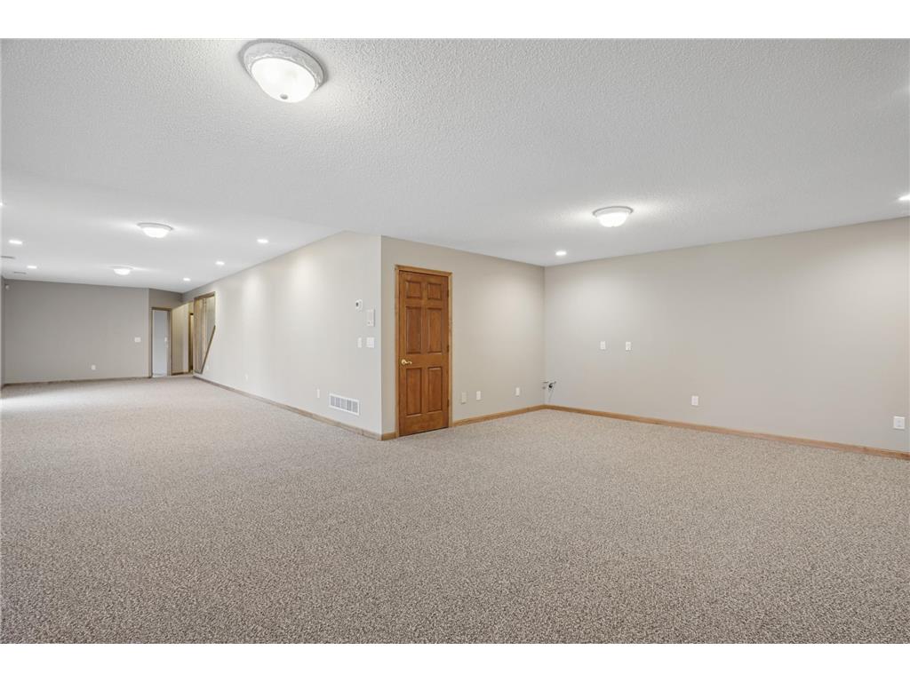 8781 Royal Court NW Ramsey MN 55303 7052015 image60