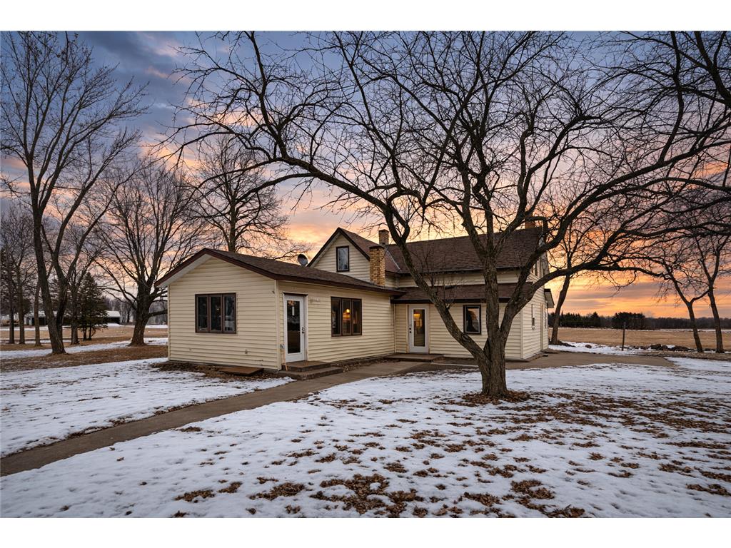 8785 165th Street Pike Creek Twp MN 56345 7032738 image1