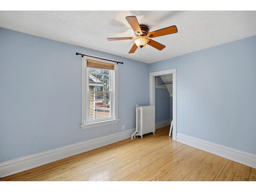 879 Charles Avenue Saint Paul MN 55104 7062222 image13