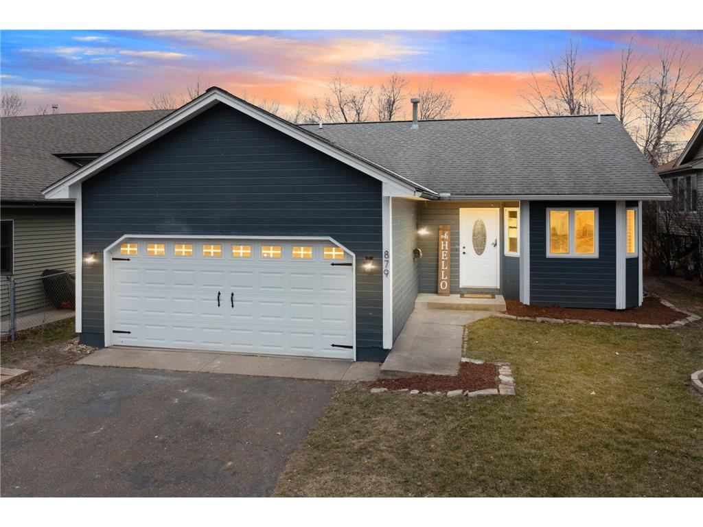 879 Iowa Avenue W Saint Paul MN 55117 6507515 image1