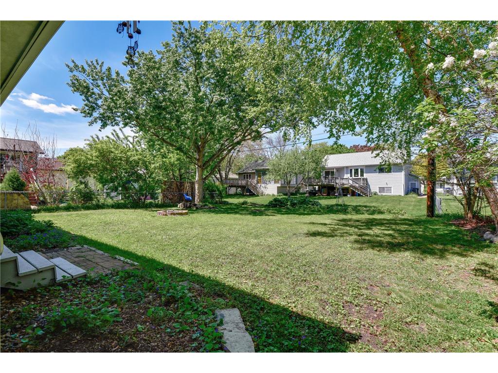 879 Iowa Avenue W Saint Paul MN 55117 7079117 image30