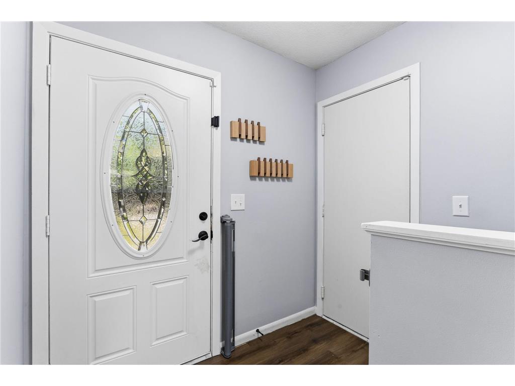 879 Iowa Avenue W Saint Paul MN 55117 7079117 image8