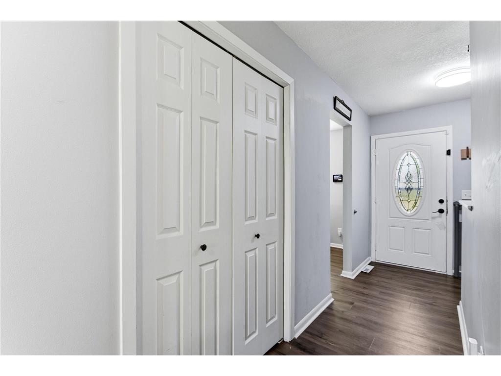 879 Iowa Avenue W Saint Paul MN 55117 7079117 image9